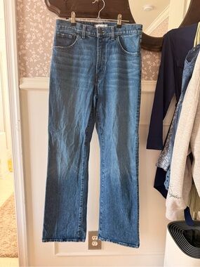 Madewell relaxed bootcut jeans size 28
